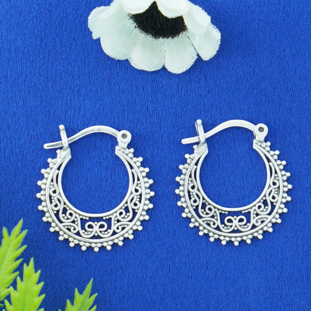 Timeless Heritage Hoops