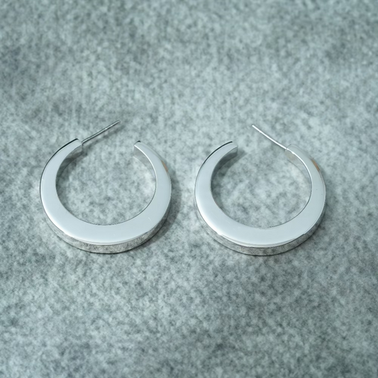 Sculpted Chic Hoops