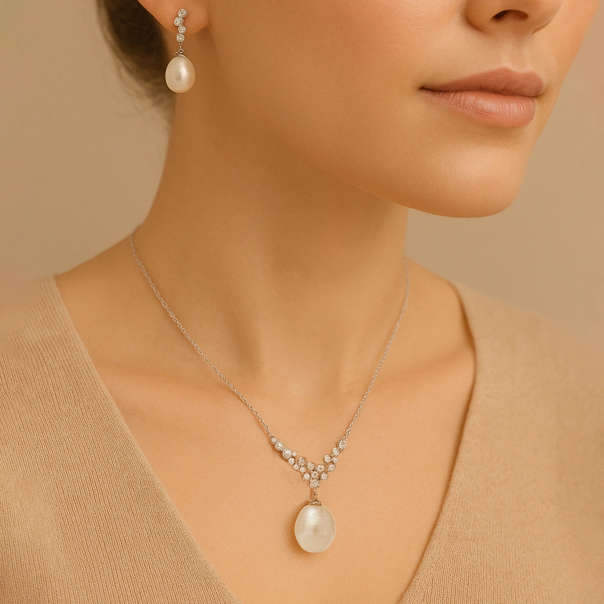 Pearl Drop Pendant