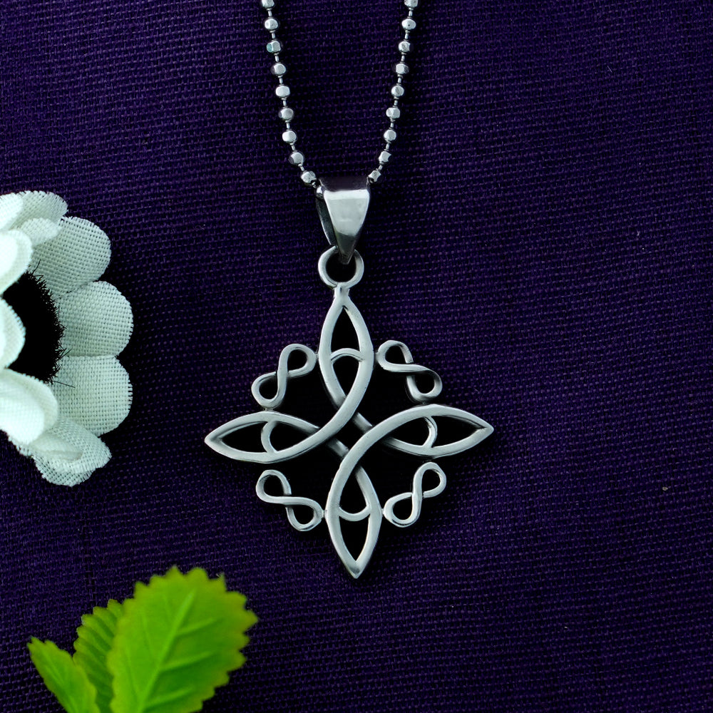 Modern Filigree Pendant
