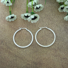 Delicate Rope Hoops