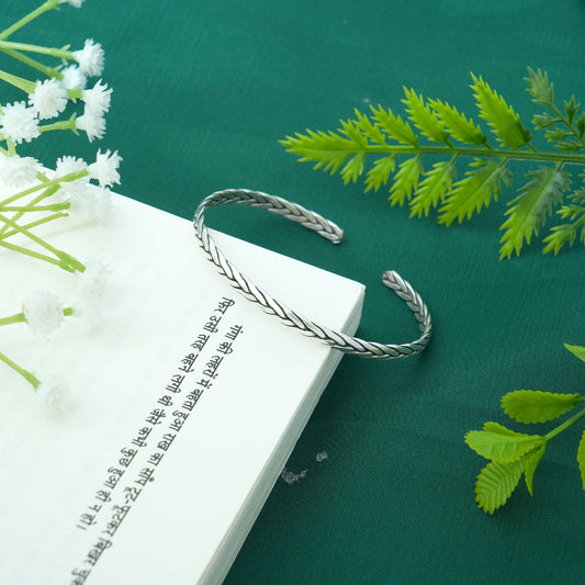 Ultra-Slim Bangle