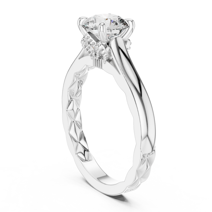 Léonie Quilted Side-Stone Ring