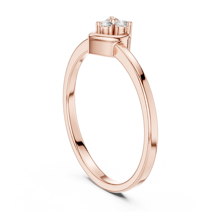 The Ravenelle — Round Collet Ring