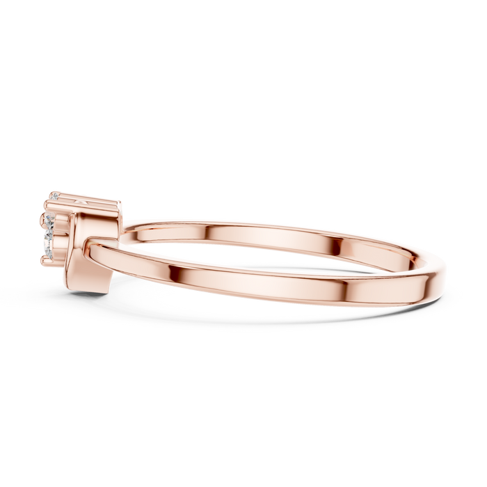 The Ravenelle — Round Collet Ring