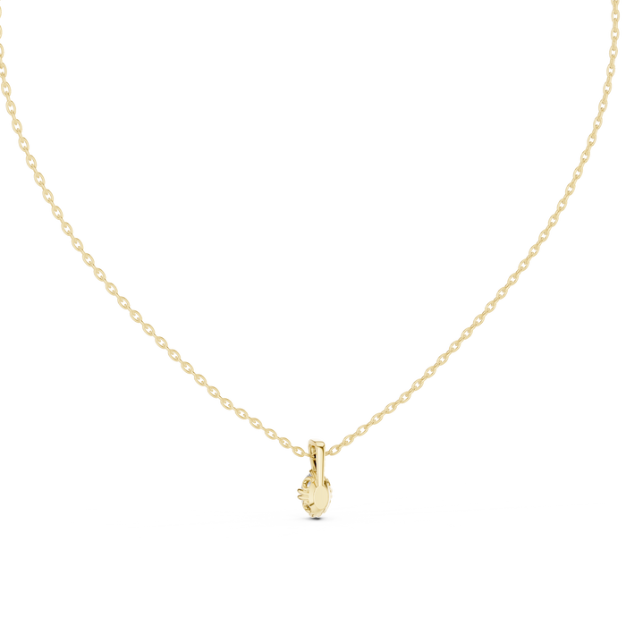 The Wynstande — Oval Pendant