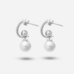 Classic Pearl Earring